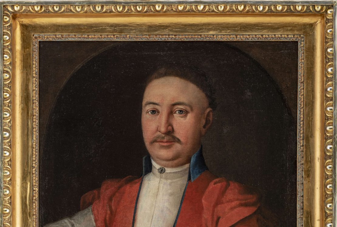 Home As Canvas: Personalized Expression Through Artistic Decor